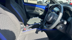 Toyota Aygo X 1.0 VVT-i Edge 5dr Petrol Hatchback